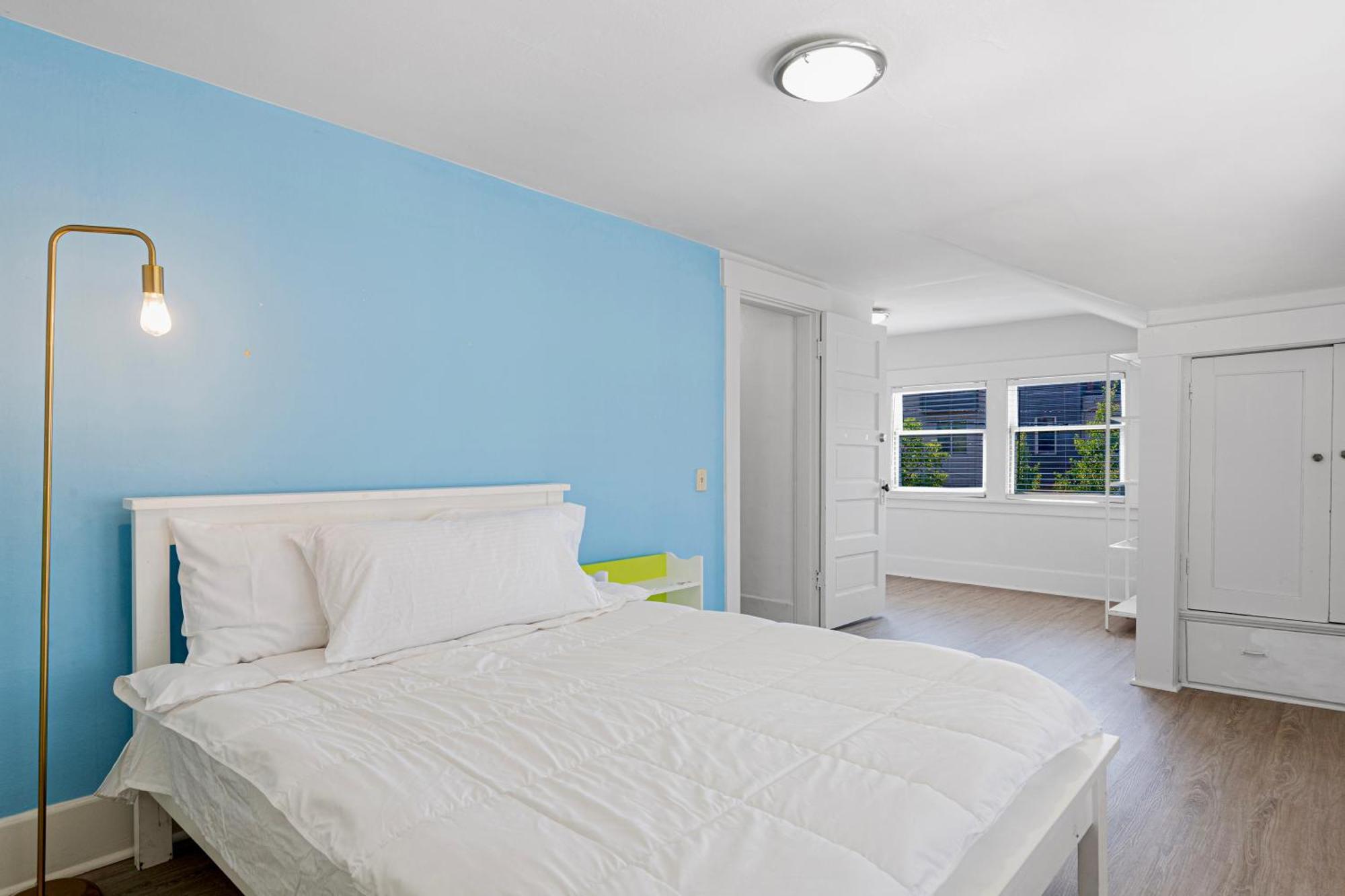 Hébergement de vacances Vintage 3 Bedroom In Prime Eastlake With Private Parking Seattle